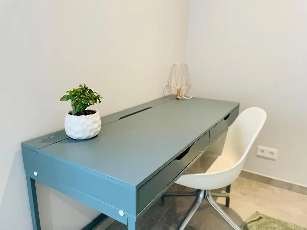 Large 3 Bedrooms With Private Parking-Limp2 Luxemburg